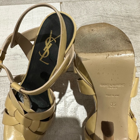 YSL Tribute Platform Sandals in Patent Leather - Picture 3 of 6